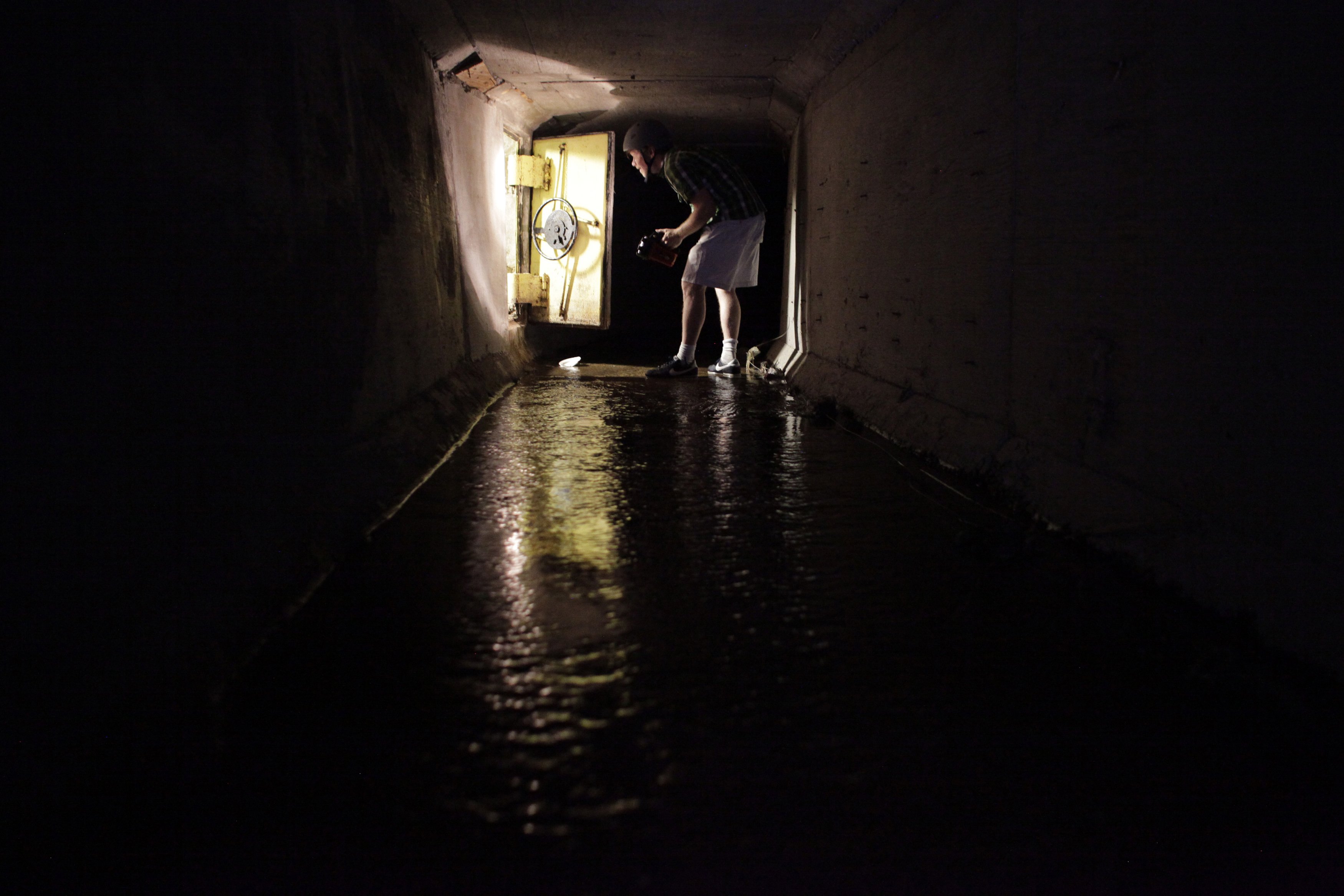 Joaquin "El Chapo" Guzman secret escape tunnels