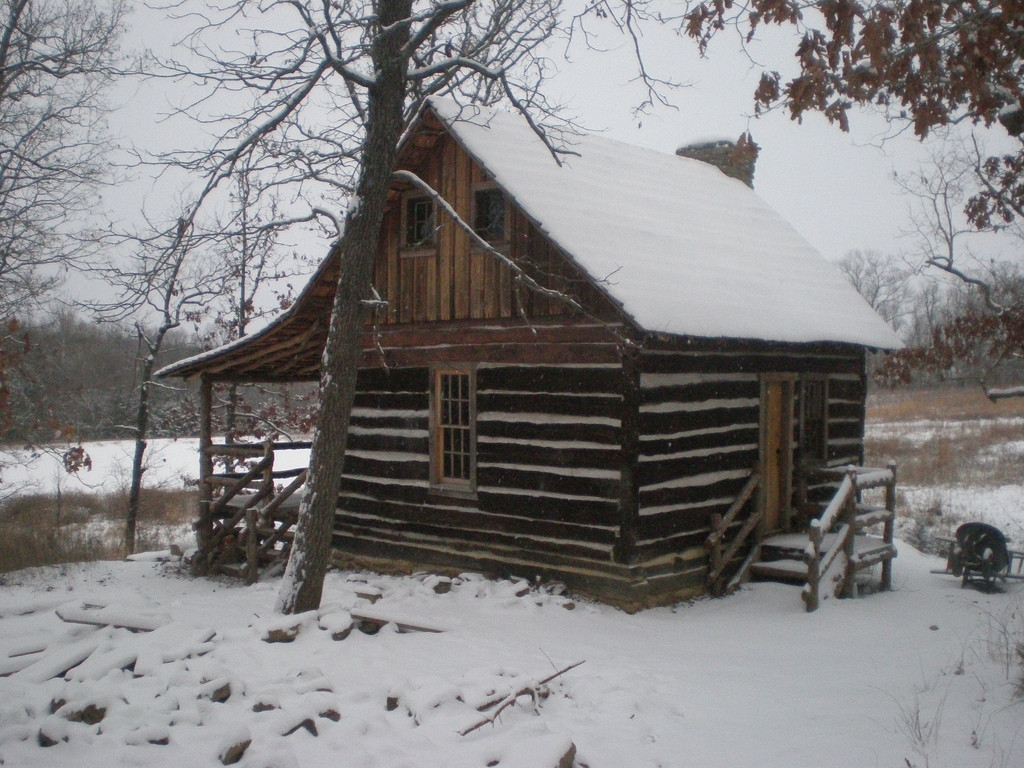 What This Guy Did To This Abandoned Cabin From 1830 Is Beyond Words. The End Result It Awesome What This Guy Did To This Abandoned Cabin From 1830 Is Beyond Words. The End Result It Awesome